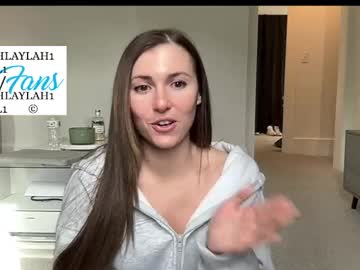 laylahlaylah1's chat room