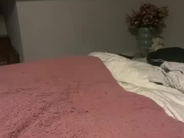 emmangel's chat room