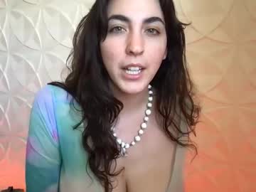 strawberripulp's chat room