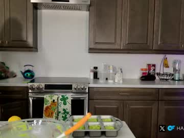 harliequinnx's chat room