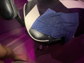 kuromixx444's chat room