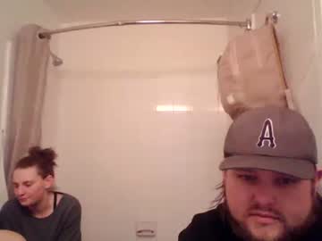 lilbratty_clouds_ogpuffdragon's chat room