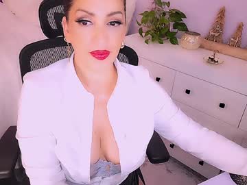 missmina's chat room