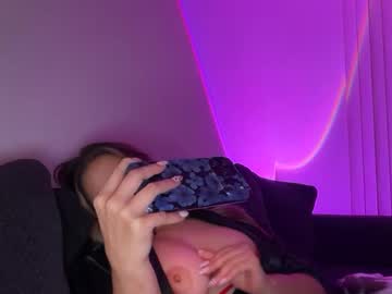 nicolelovesyou444's chat room