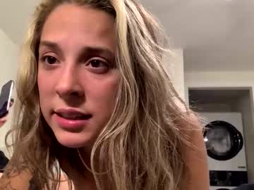 lilslutxxxbangz's chat room