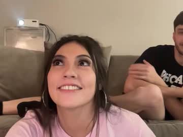 laylakitten4's chat room