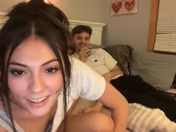 laylakitten4's chat room