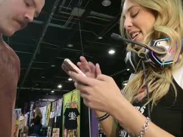 yourgirlmillie's chat room