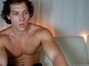 alexandluna's chat room