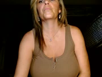 alannarack's chat room