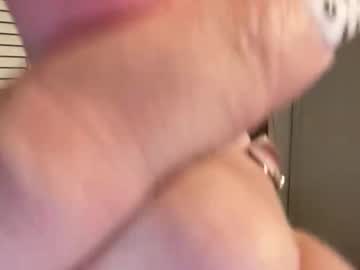 oohhellothere's chat room