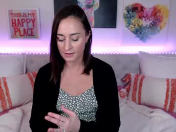 holihurricane's chat room