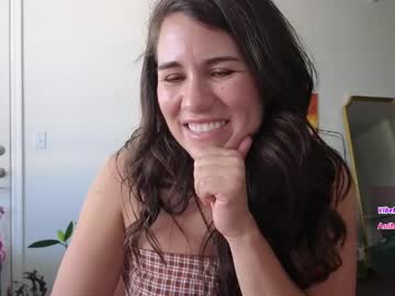 nakedpaint245477's chat room