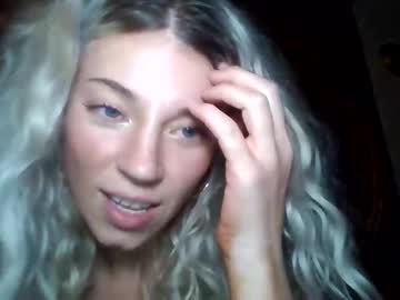 your_fav1's chat room