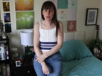 ellynaomi's chat room