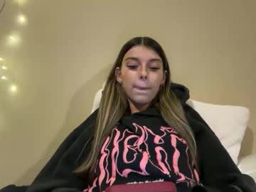 clairewalkerrr's chat room