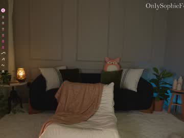 sophie_fennec's chat room