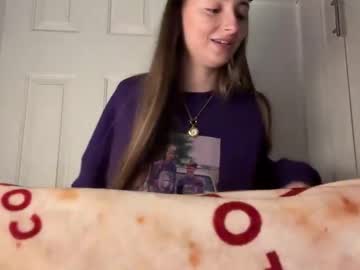 fantasyella's chat room