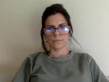 sweetriddance's chat room