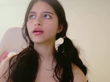 elisparadisex's chat room