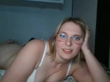 69thicknhorny69's chat room