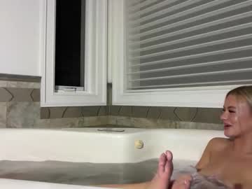 kenziesmithh's chat room