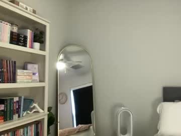 elenalovexxx's chat room