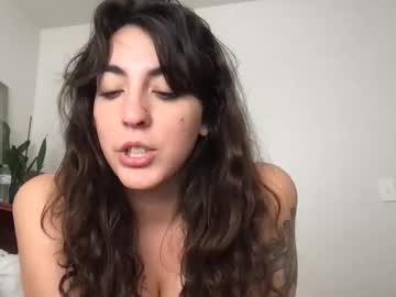 strawberripulp's chat room