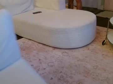 mommysuckzdaddy's chat room