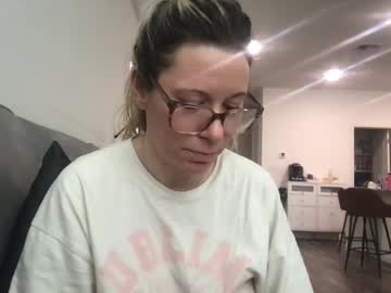 texas_blonde's chat room