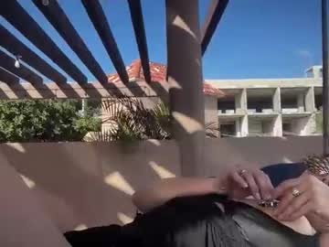 sayplsgdgrl's chat room