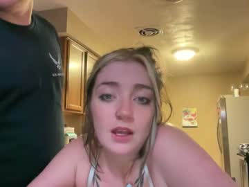 honeybunny245's chat room