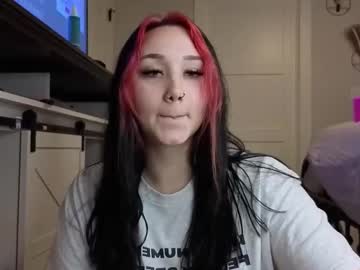 iveyjade33's chat room