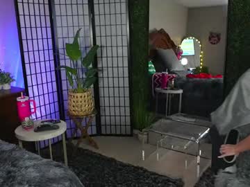 oh_lovely_girl's chat room