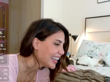 carmenthebrat's chat room