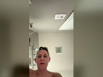 aequalley's chat room