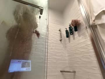 candyclaws05's chat room