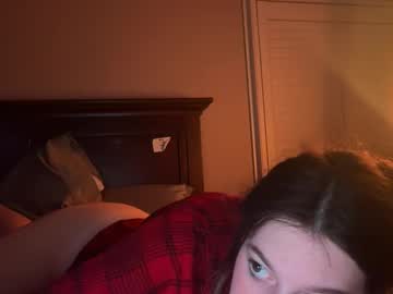 mia_camlover's chat room