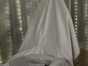 graciously3333's chat room