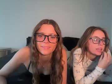 miamoorexo's chat room