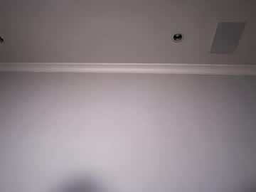 lilymaeee's chat room