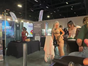 sunnie_dayz's chat room