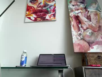 hawt_ass_milf's chat room