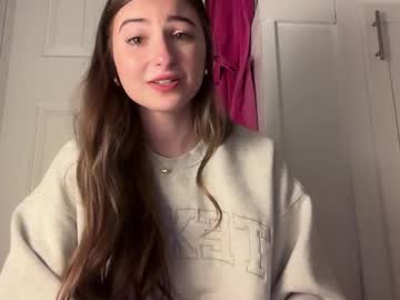 fantasyella's chat room