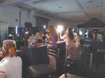 sunnie_dayz's chat room