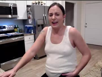 holihurricane's chat room