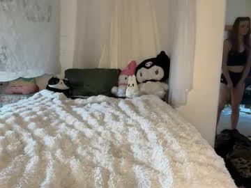 miamoorexo's chat room