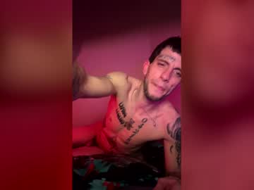 whiteboiiandhisbitch's chat room