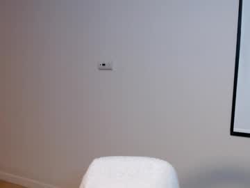 sadieeblake's chat room