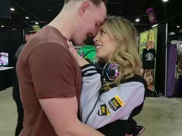 yourgirlmillie's chat room